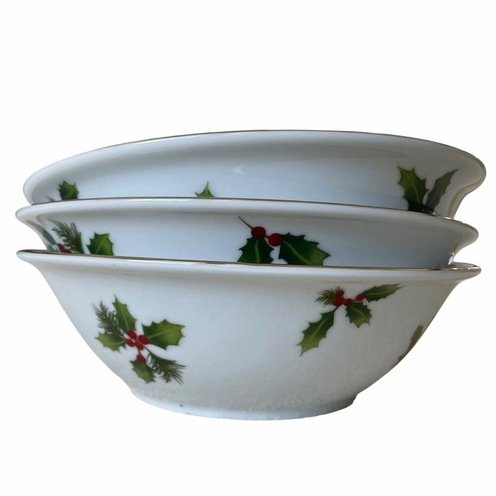 3pc Better Homes & Gardens Holiday 2009 Limited Edition Salad Bowls Holly Berry